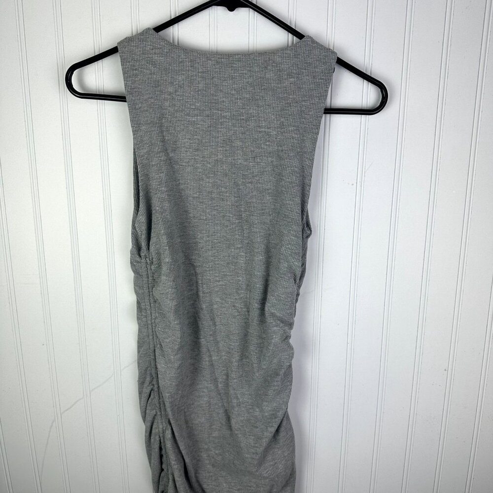 Lulu's Dress Bodycon Stretchy Knit Gray Ruched sides size Medium‎ - Picture 5 of 5
